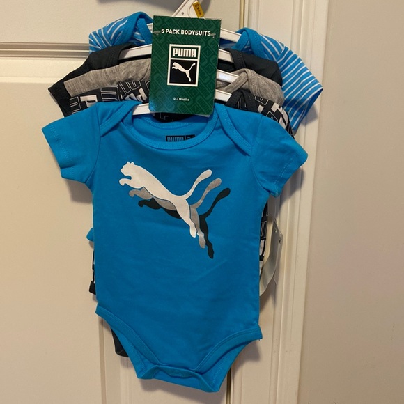 Puma 5 Pack Bodysuits - Picture 1 of 12